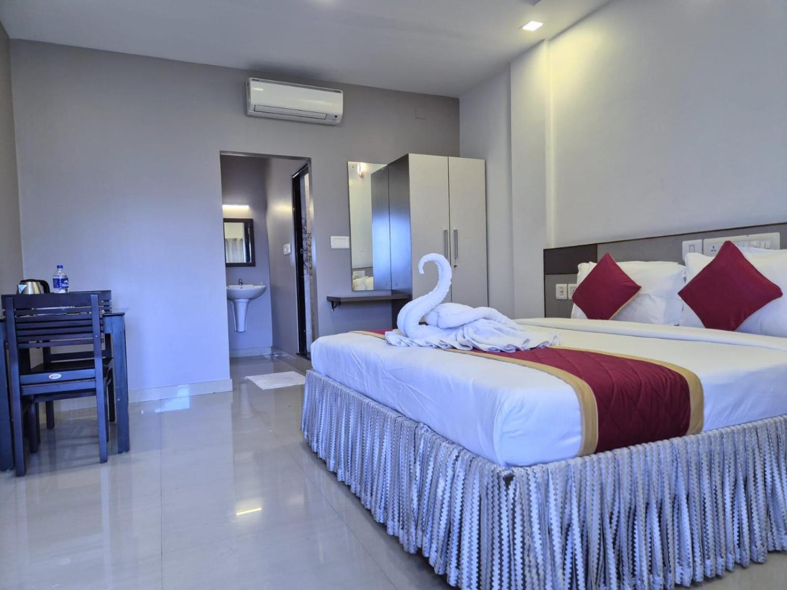 Alfa Inn Недумбасери Екстериор снимка